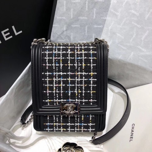 Chanel Boy Bag Small 19.5x16x6cm